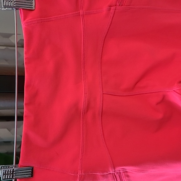 NWOT - MPG 25 inch hot pink leggings. Size medium . - Picture 4 of 4